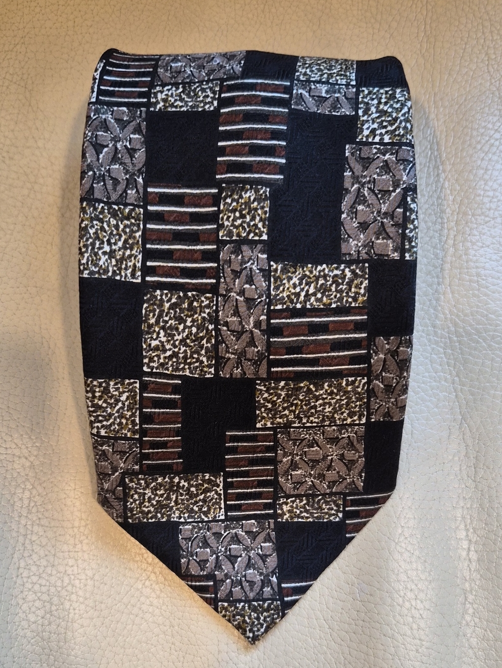 Ermenegildo Zegna Handmade In Italy Black Brown Gold Patterned Silk Tie
